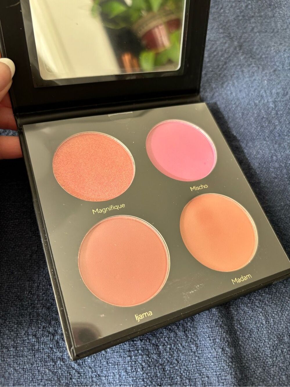 Brand New Mischo Beauty Women's Limited Edition Four Color Blush Palette